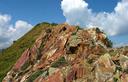13-Formazioni rocciose sul crinale orientale del monte Carnizza