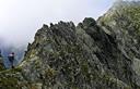 19-La articolata cresta che precede il cupolotto sommitale del monte Fleons