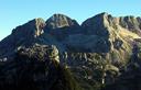 08-Il monte Cergnala e la Cima Confine dal rifugio Corsi