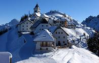 Monte Santo di Lussari da Camporosso lungo la Via del Pellegrino <!-- sentiero -->