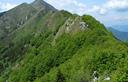 23-Lungo il crinale tra il monte Zaiavor e il monte Nischiuarch