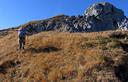 19-Il cupolotto roccioso che costituisce la vetta orientale del monte Chiadin