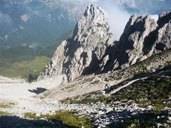 Detriti sotto il passo di Entralais