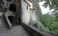 San Giovanni d'Antro (grotta di)