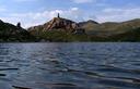 01-Le acque del lago di Volaia con la Pichl Hutte sullo sfondo