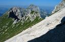 08-Il Cimone e il monte Zabus dal sentiero che sale al Montasio