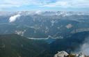 02-Il lago di Sauris dalla cima est del monte Tinisa