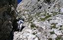 11-La fessura iniziale lungo la ferrata del monte Chiadenis