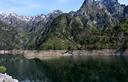 01-Le pendici del monte Corda si riflettono nel lago di Selva