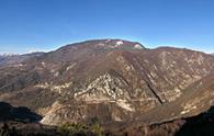 Prat (monte) - panorama parziale dal ciglio della Costalunga