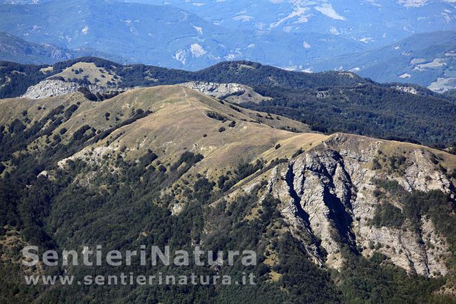 08-Uno sguardo sulle pendici dell'appennino