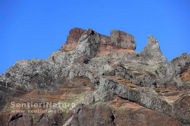 14-Le complesse stratificazioni del Pico das Torres