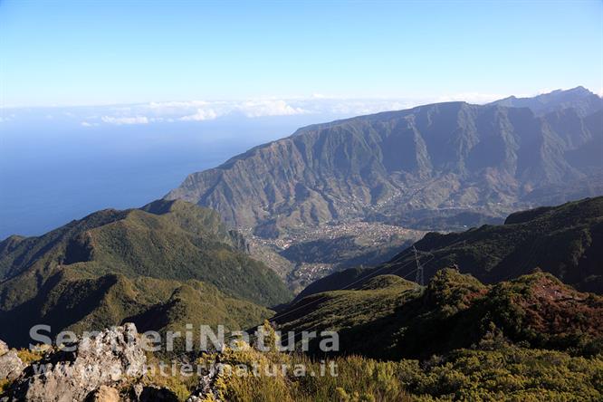 07-Vista su Sao Vicente e l'Atlantico