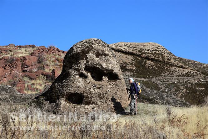 10-Formazioni rocciose cariate