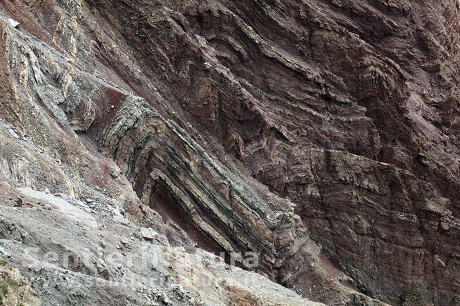 05-Stratificazioni rocciose del Col Becher