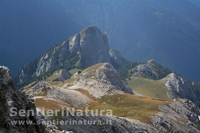 11-La costa che scende verso la Pesmeda