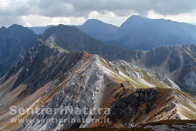 14-La cresta che si allontana da forcella de la Costela