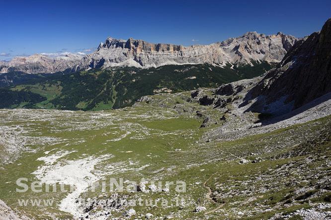 12-In discesa verso il rifugio Gardenaccia