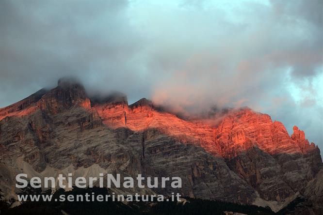 01-Il Piz Conturines e La Varella