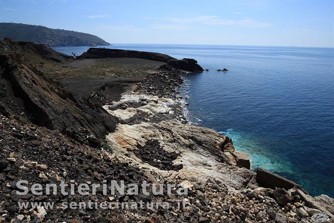 12-La costa elbana presso le miniere di Capoliveri