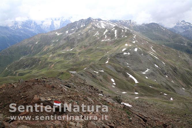 04-La cresta del Piz Chavalatsch si allontana verso il monte di Glorenza