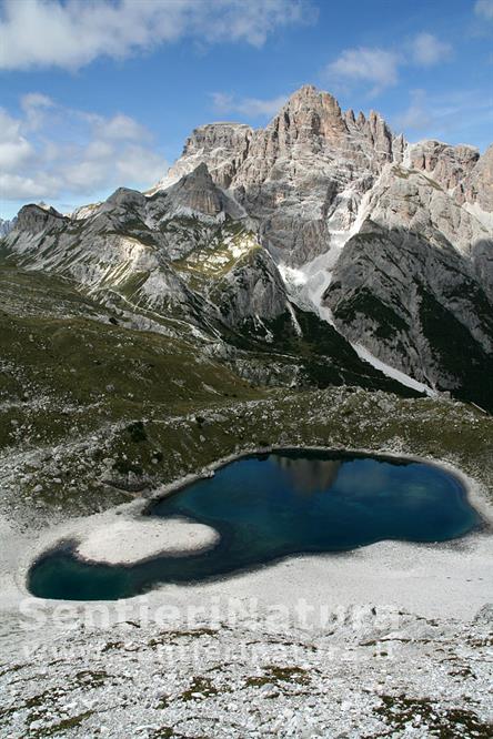 17-Il lago dei Piani presso il rifugio Locatelli