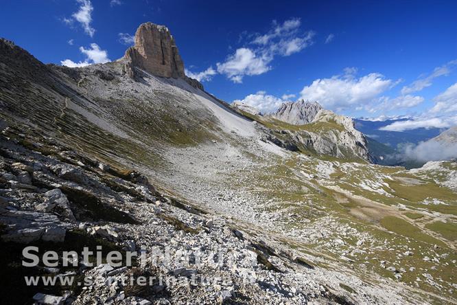 16-La Torre dei Scarperi dal Passo dell'Alpe Mattina