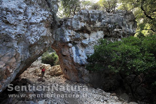 13-Arco di roccia nei pressi di Cala Goloritzè