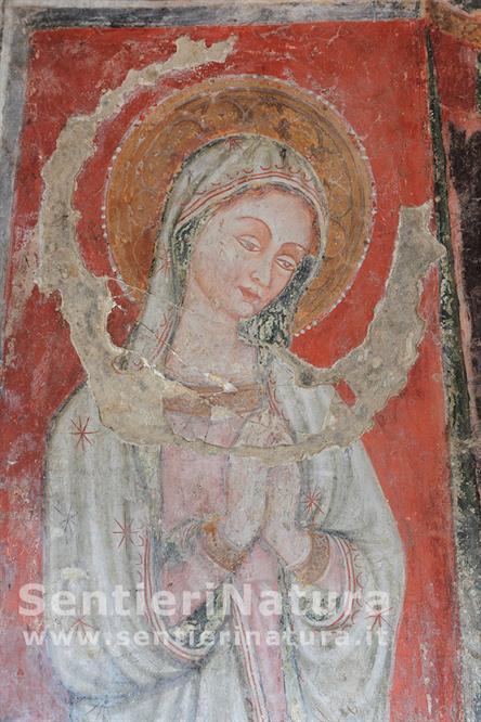 08-Madonna affrescata all'interno della chiesa rupestre delle tre porte