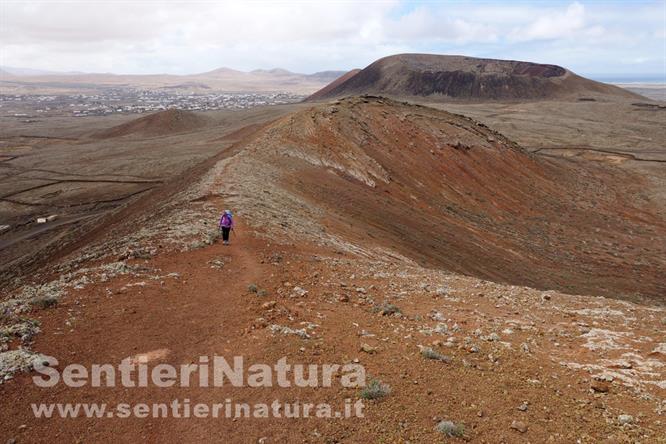 03-Sul bordo di Caldera Rebanada