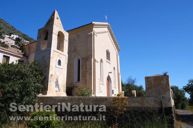 01-La Chiesa del Carmine in Alicudi