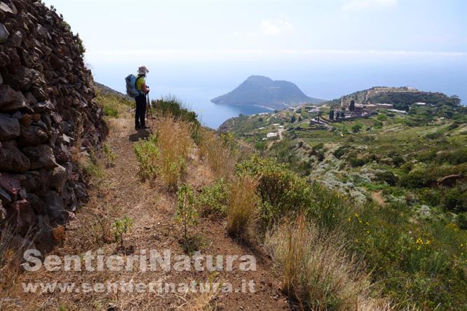 02-Panorama su Capo Graziano