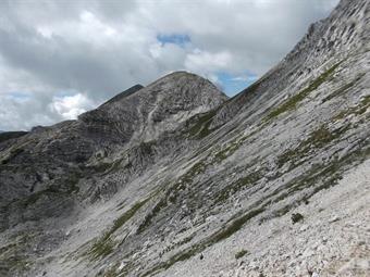 Zeleni Vrh (2052 metri) dalla Koca na planini Stador